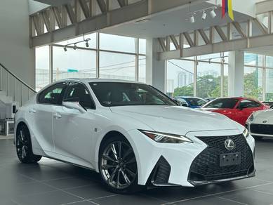 Lexus IS 300 F-SPORT in Taman Tun Dr Ismail, KUL