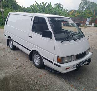 Nissan Vanette C22 Panel Van Petrol Air Cond Sejuk