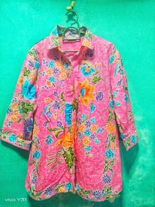 Baju Batik Perempuan