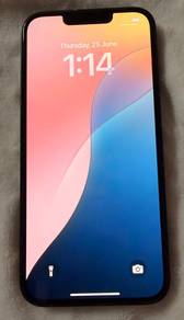 Iphone 13 midnight green (256 GB)