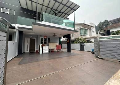 Semi-Detached House For Sale in Bandar Botanic,SGR