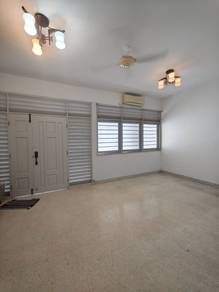 2.5-storey Terraced House For Sale in Greenlane,PNG