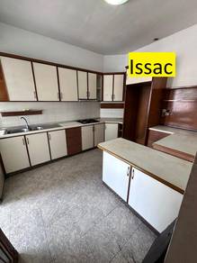 Apartment For Rent in Desa Timur