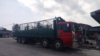 Hino Profia tahun 2013 diesel enjin turbo 