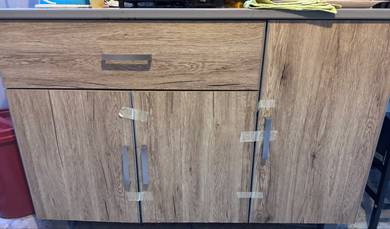 Kabinet Dapur mozek