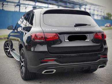 Mercedes Benz GLC300 300 4MATIC AMG LINE in Sungai Besi, KUL