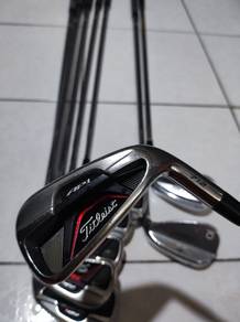 Titleist AP1 712