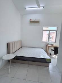 Room in Bukit Minyak, PNG