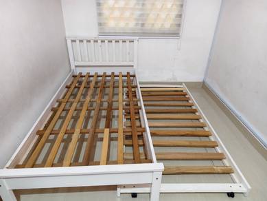 Katil single with trundle bed