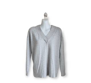 GAP basic knitwear light grey color