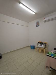 Apartment For Sale in Taman Suria Shop Apartment