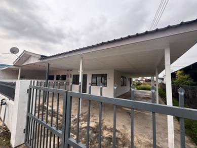 Semi-Detached House For Rent in Miri,SWK