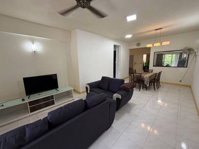 Condominium For Rent in Seri Maya