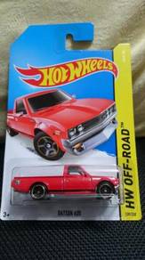 Hotwheels Datsun 620 pickup red not Tomica