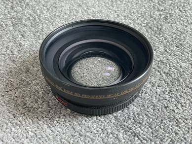 Digital King 0.5X Wide Angle + Micro (72mm)