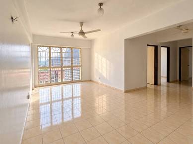 Apartment For Sale in Sri Jati I
