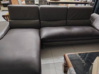 sofabed leather