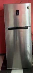 Peti Ais 2 pintu Jenama Samsung