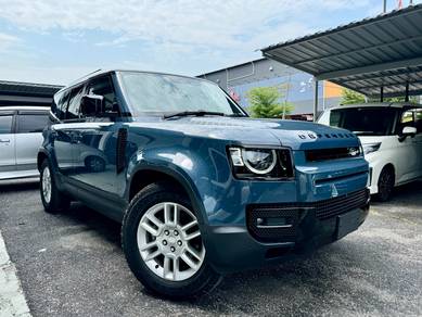 Land Rover Defender 110 P300 in Petaling Jaya, SGR