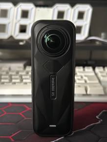 Camera Insta 360 X5