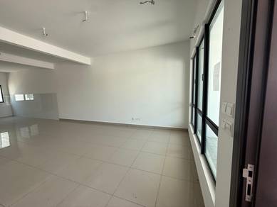 Apartment For Sale in Suria Ixora