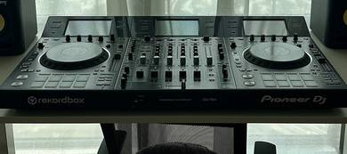 Pioneer DDJ-RZX