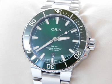 43.5mm Oris Aquis Diver Green