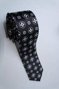 SLIM Flower Shape Black White Top Quality Neck Tie