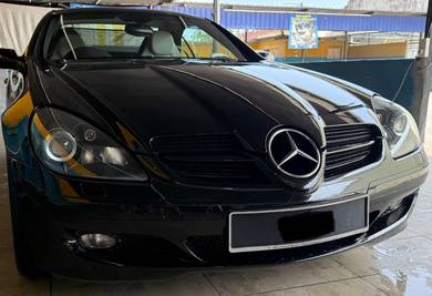 Mercedes Benz SLK200 200 K (CBU) in Shah Alam, SGR
