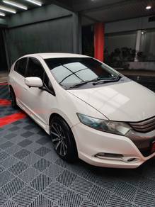 Honda Insight (HYBRID) in Bangsar, KUL