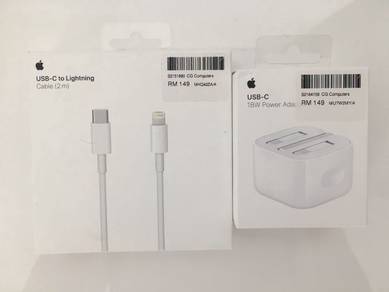 Apple Newly Unopened Box 2 meters Cable & Charger