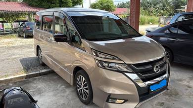Nissan Serena HYBRID HIGHWAY STAR in Parit Raja, JHR