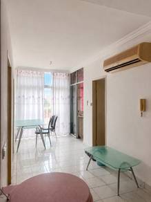 Apartment For Sale in Melinsung Summer Bay Resort Apartment