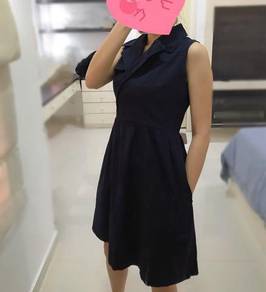 Dark blue dress