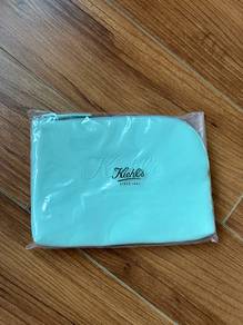 Kiehl’s Pouch