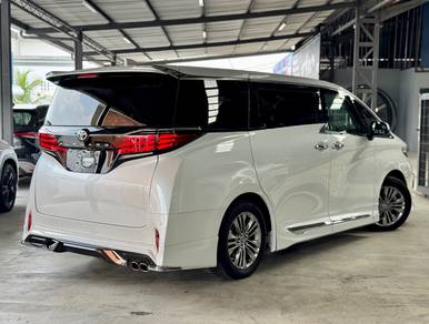 Toyota Alphard Z in Petaling Jaya, SGR