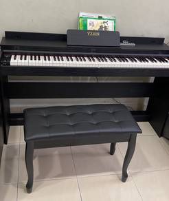 Digital Piano 88 Keys 3 Metal Pedals   Piano Stool
