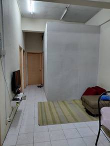 Room in Klang, SGR