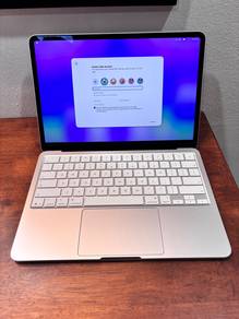 MacBook Neo 256GB