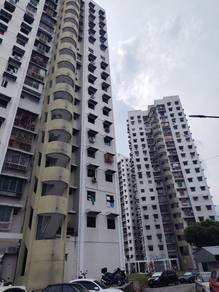 Apartment For Rent in Desa Mawar