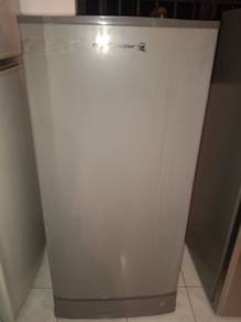 peti ais Sejuk COD ada warranty 1 week 