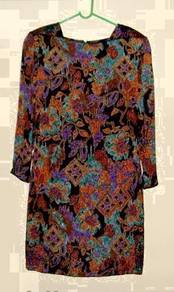 Baju Kurung Moden (Metro)
