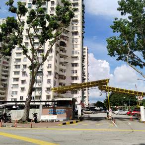Apartment For Rent in Desa Bayan Apartment
