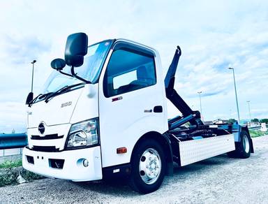 HINO xzu720 New RB 2026 14ft Bin New Set RORO