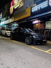 BMW 325i 25i in Ampang Hilir, KUL