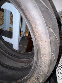 second hand tyre