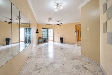 Condominium For Sale in Sri Angsana Hilir