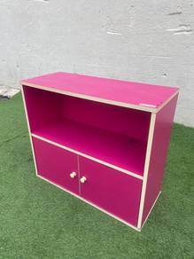 YE91H Rak Buku Kayu 70x60cm 2 Door Wooden Bookcase
