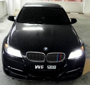 BMW 320i 20i TOURING (CBU) in Kepong, KUL