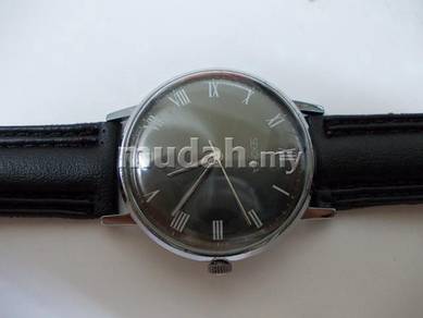Vintage Sekonda watch